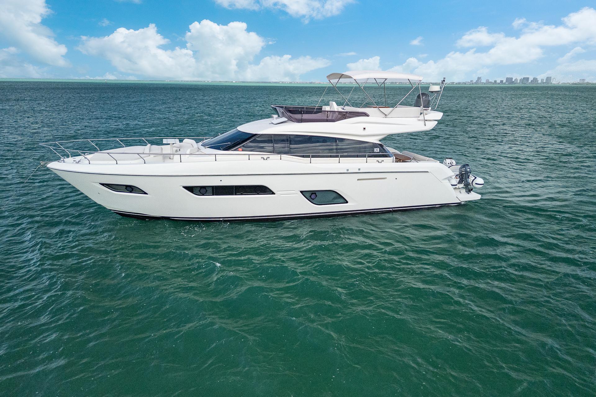 Ferretti 550